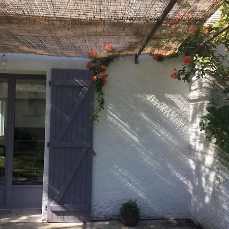Maison Et Grange Guilhem Holiday home